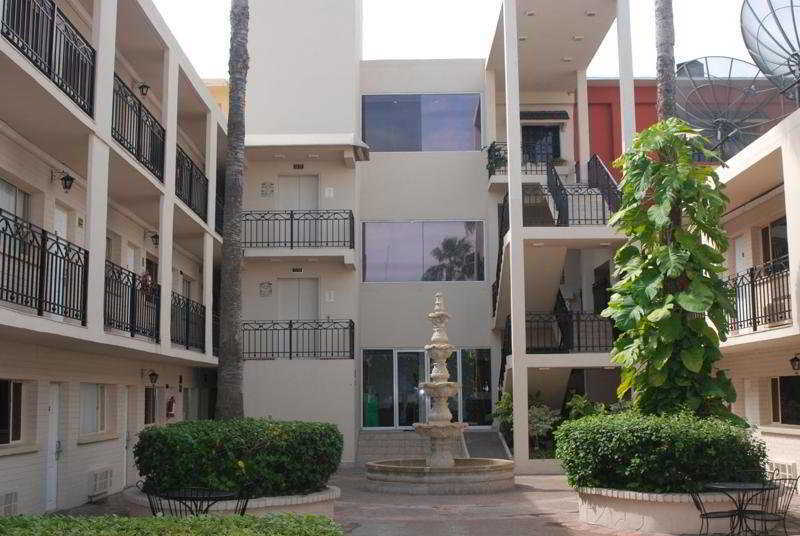 Hotel El Camino Inn & Suites Reynosa Inreriör bild
