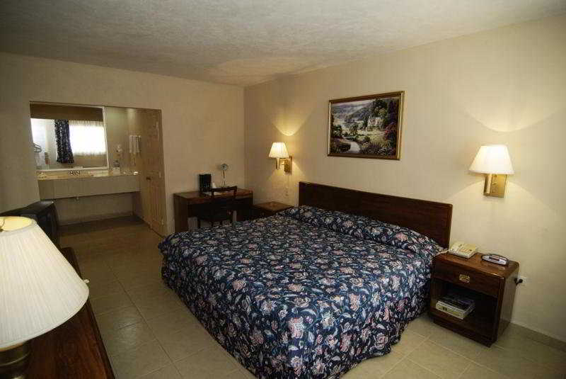 Hotel El Camino Inn & Suites Reynosa Exteriör bild