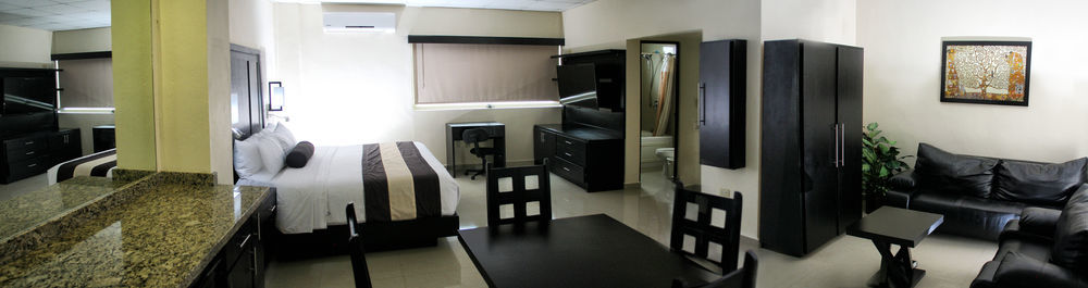 Hotel El Camino Inn & Suites Reynosa Exteriör bild